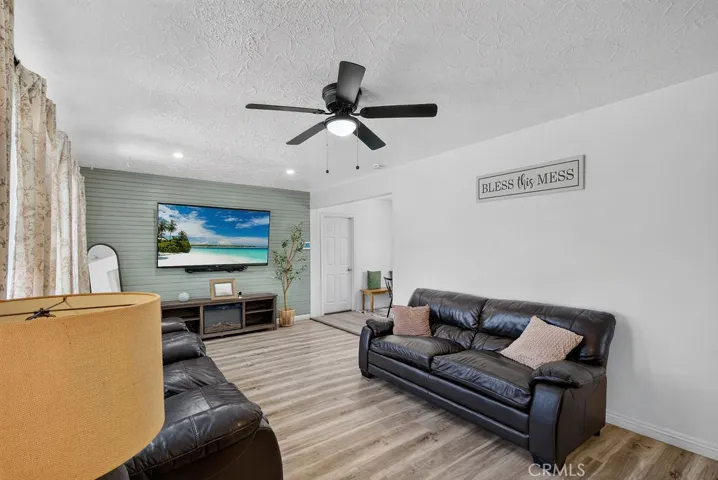 9497 Catawba Ave, Fontana, California 92335 — photo 4