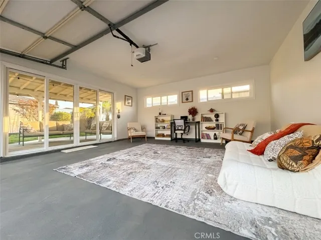 Finish Garage with Versatile Space