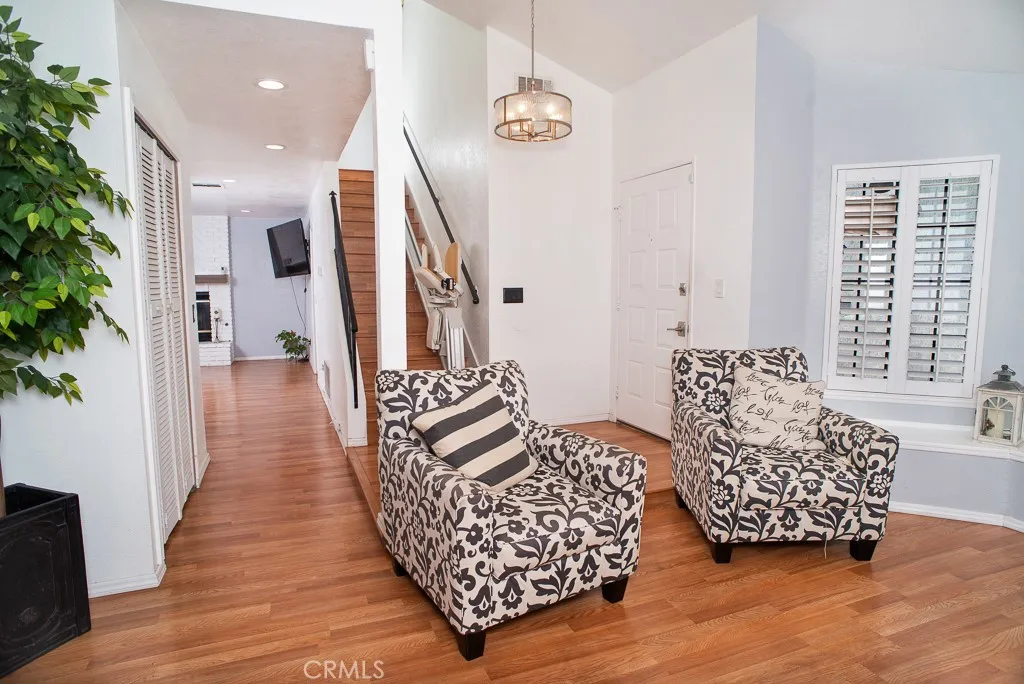 1046 E Avenue J6, Lancaster, California 93535 — photo 4