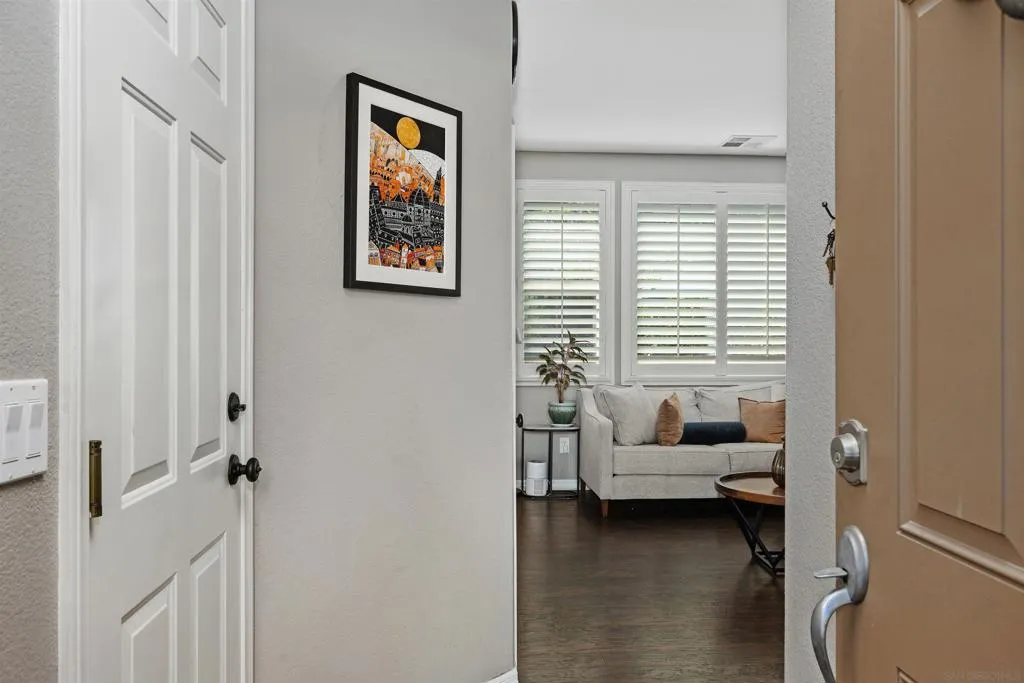 893 Custer Ave., San Marcos, California 92078 — photo 4