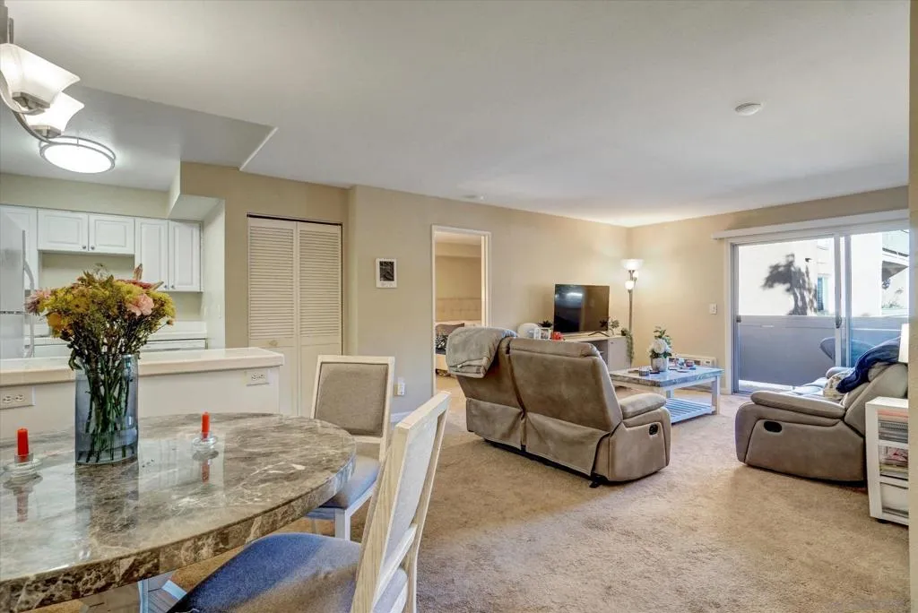 6955 Alvarado Rd