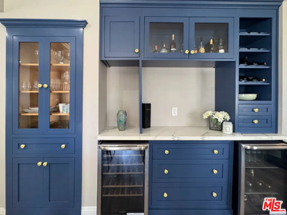 Dining Room Dual Wine Coolers
