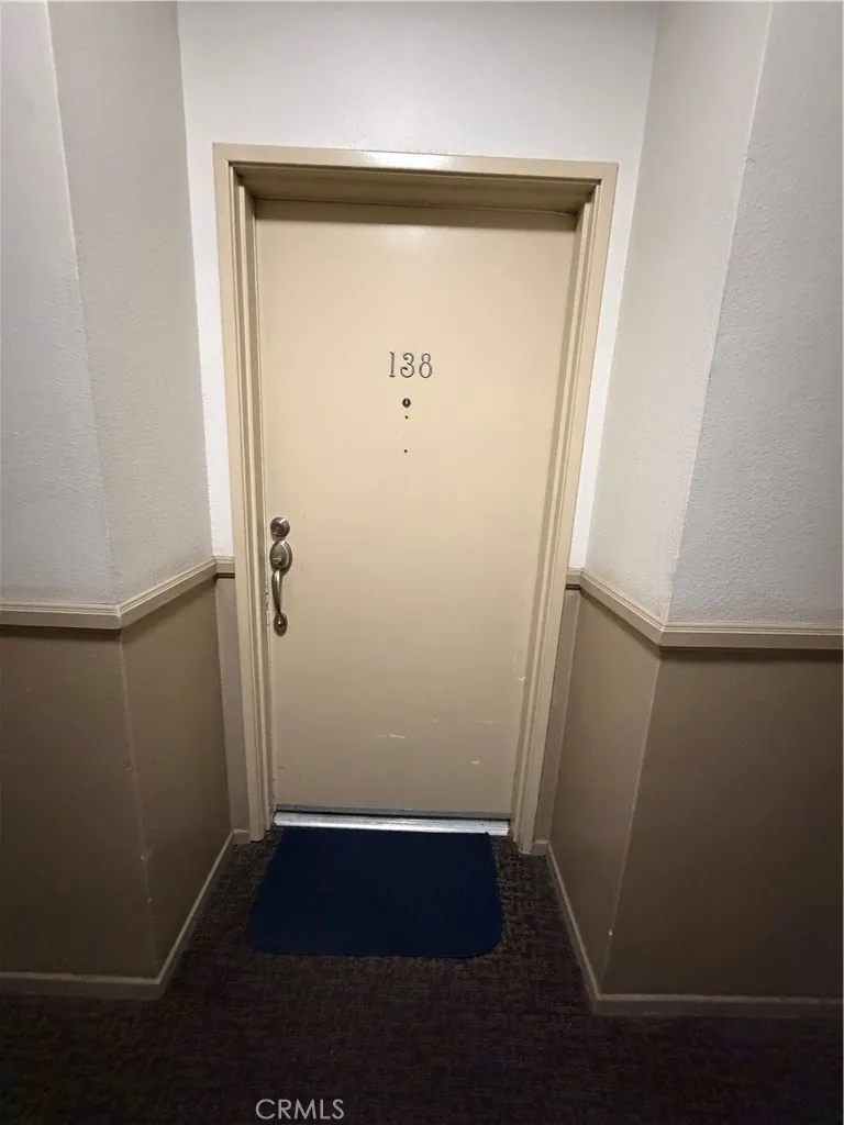 19350 Sherman, Los Angeles, California 91335 — photo 5