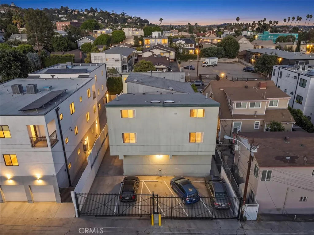 1943 Vista Del Mar, Los Angeles, California 90068 — photo 4