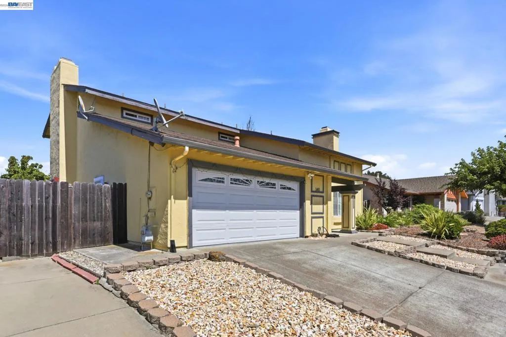 148 Valley Oak Ln, Vallejo, California 94591 — photo 5