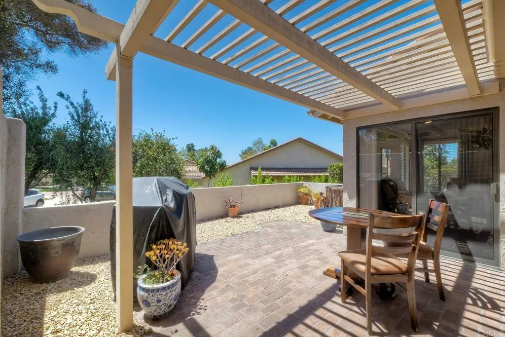 Private patio off family room