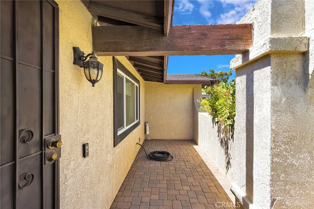 14941 Walnut Street, Hesperia, California 92345 — photo 4