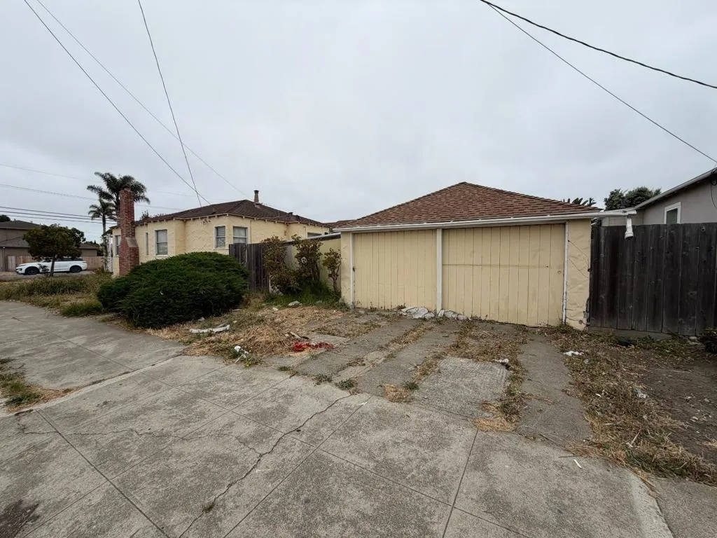 3627 Nevin Avenue, Richmond, California 94805 — photo 4