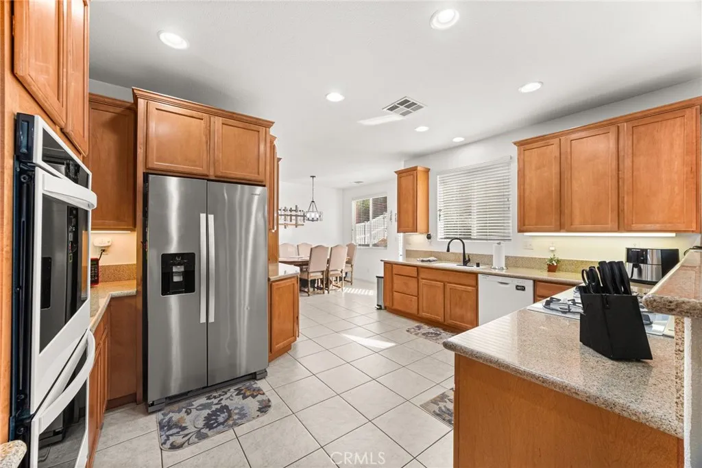 3318 W Jeanette, San Bernardino, California 92407 — photo 5