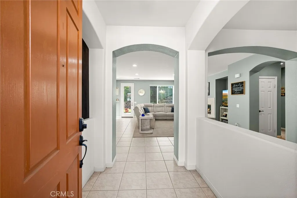 3318 W Jeanette, San Bernardino, California 92407 — photo 4