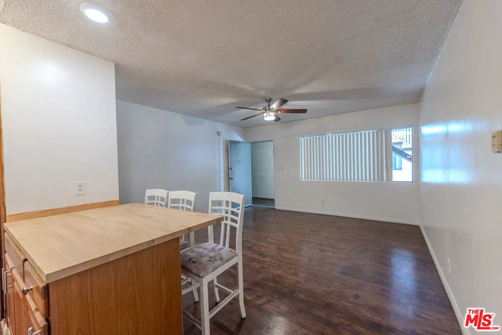 275 Lucas Avenue 4, Los Angeles, California 90026 — photo 4