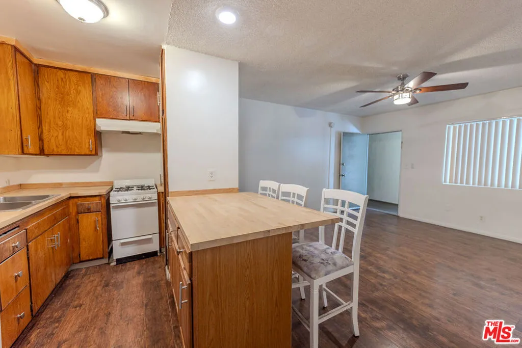 275 Lucas Ave