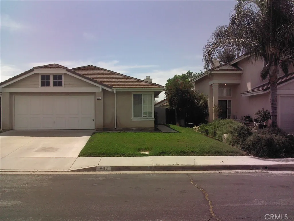 867 Sweetpea St