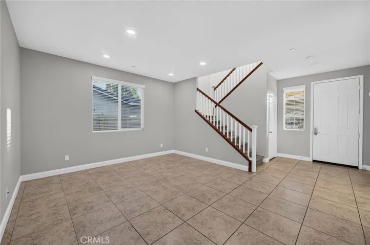 34946 Manu, Winchester, California 92596 — photo 5