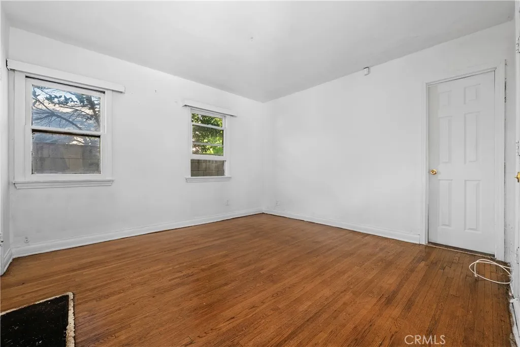 Unstaged Den/Bedroom 4