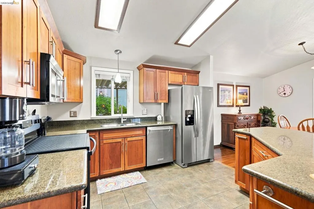 16711 Marsh Creek Rd #17, Clayton, California 94517 — photo 4