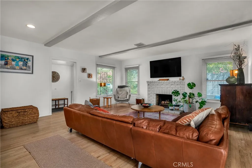 5644 Tobias Avenue, Sherman Oaks, California 91411 — photo 5