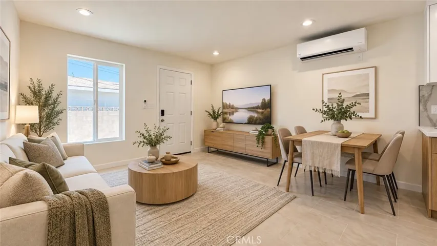 284 N Palm Avenue D, Upland, California 91786 — photo 4