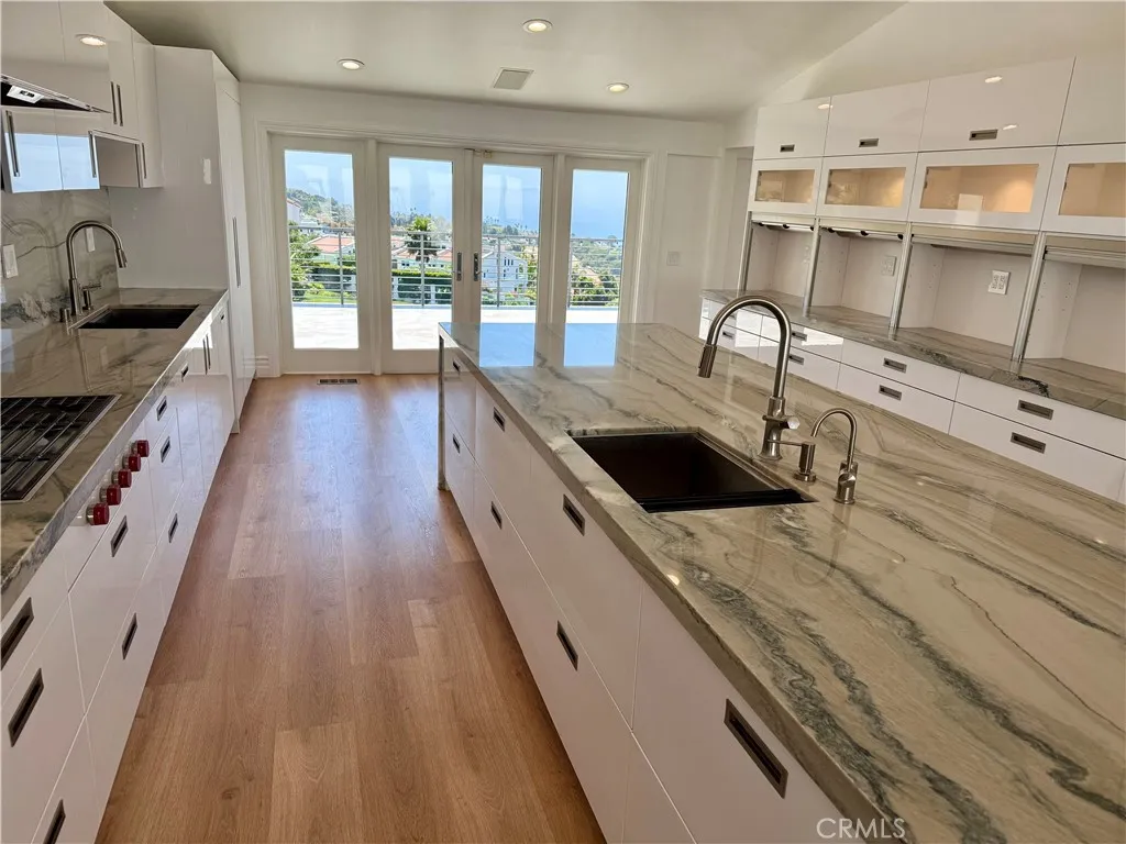 1384 Via Romero, Palos Verdes Estates, California 90274 — photo 5
