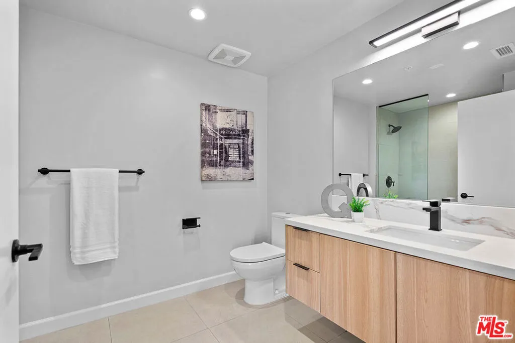 321 S Oxford Avenue 405, Los Angeles, California 90010 — photo 4