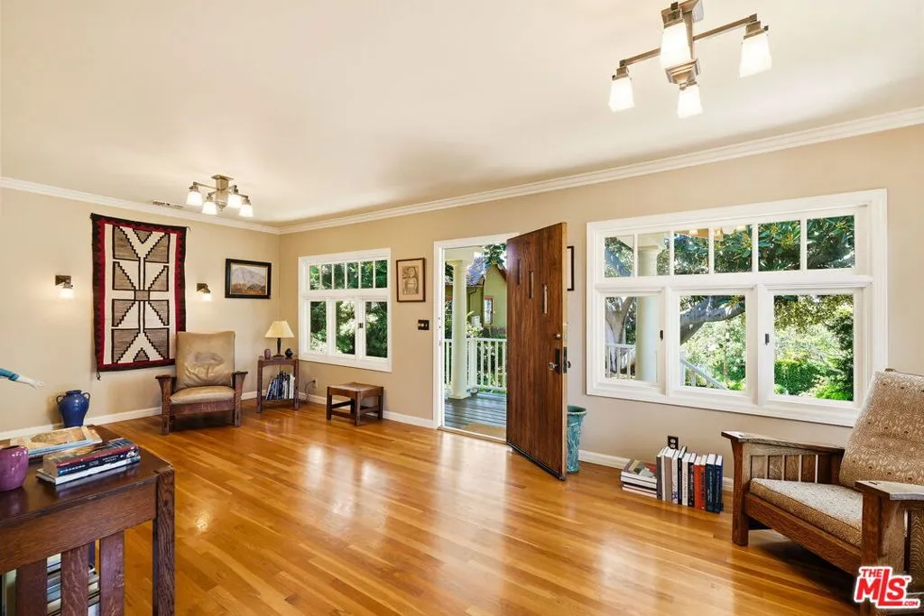 1336 Edgecliffe Drive, Los Angeles, California 90026 — photo 4