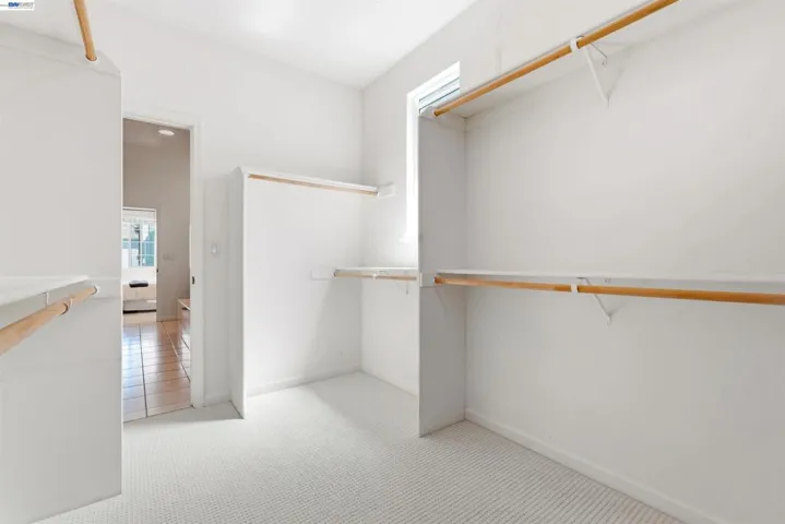 Walk-in Closet