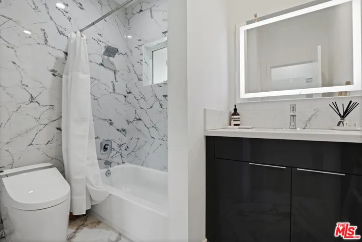 guest bedroom A ensuite