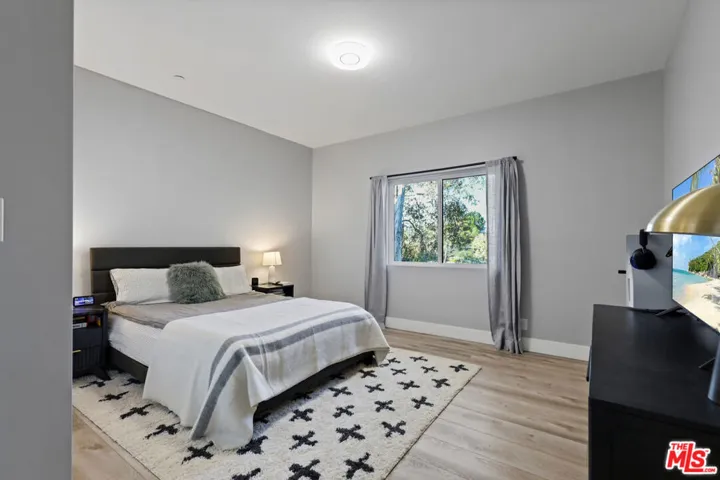 guest bedroom B