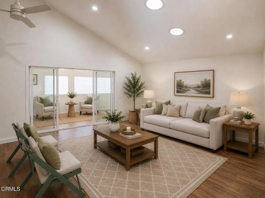 42033 Village 42, Camarillo, California 93012 — photo 4