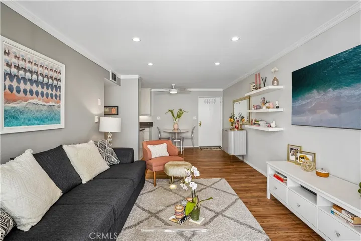 1600 Ardmore Avenue 319, Hermosa Beach, California 90254 — photo 4