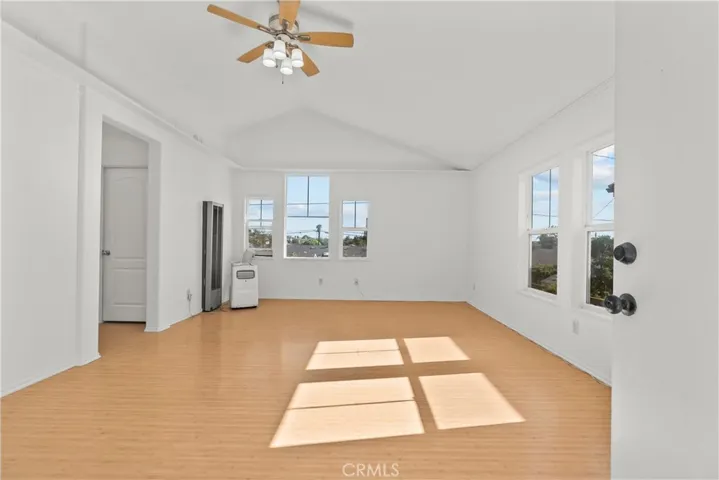 4th bedroom/ office/ bonus room.