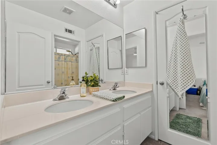 Jack and Jill attached bathroom.
