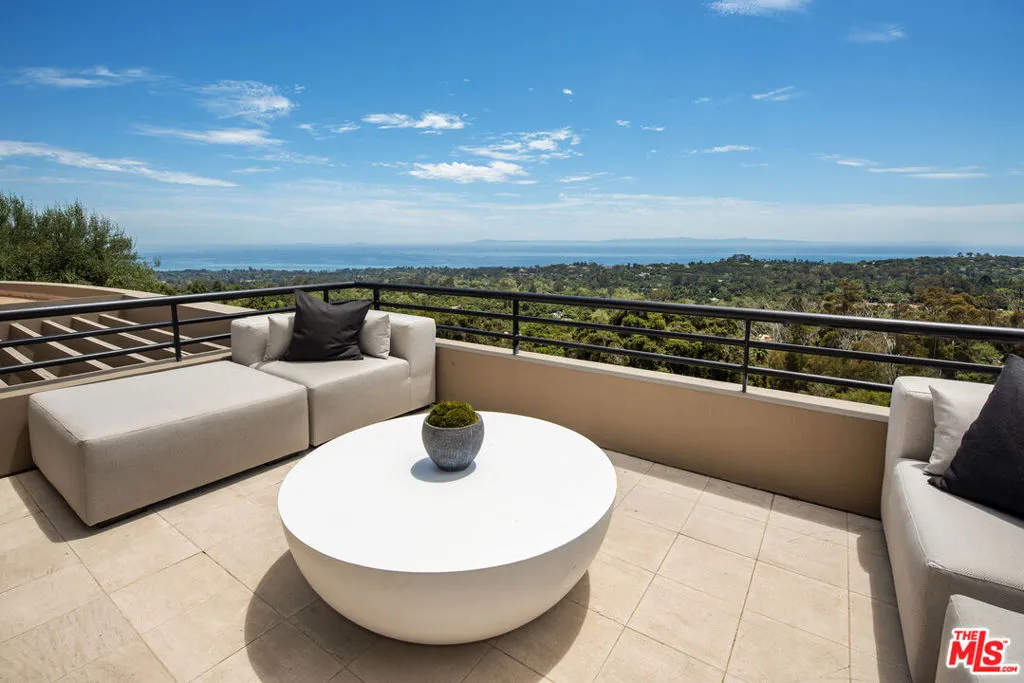 Upper Level Bedroom Terrace