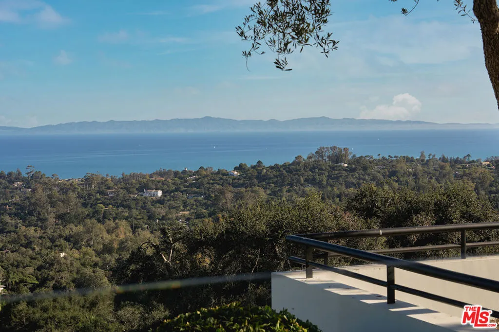 Ocean & Island View