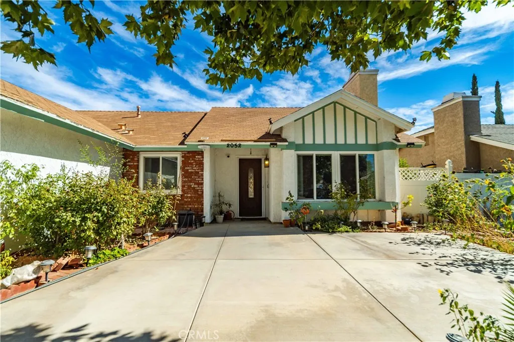 2052 E Avenue R12, Palmdale, California 93550 — photo 4