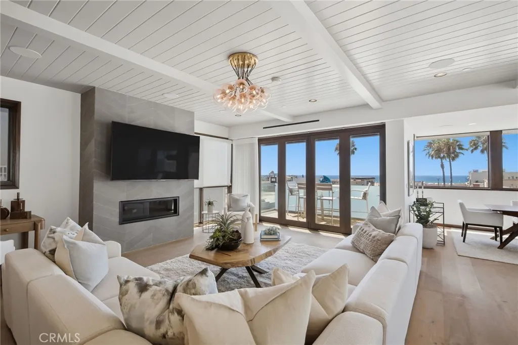 1120 Palm Drive, Hermosa Beach, California 90254 — photo 4