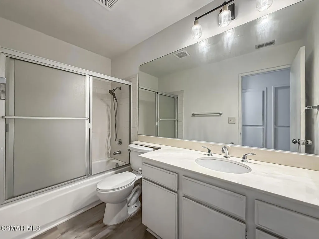 jShared Bath1