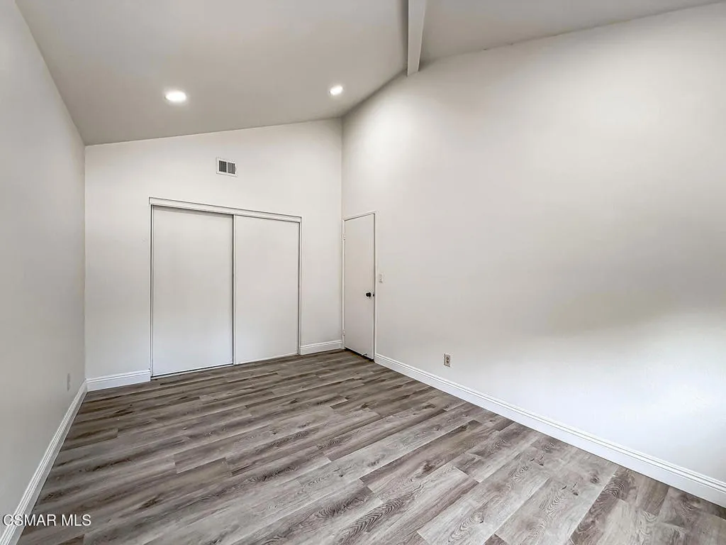 hBedroom1-2