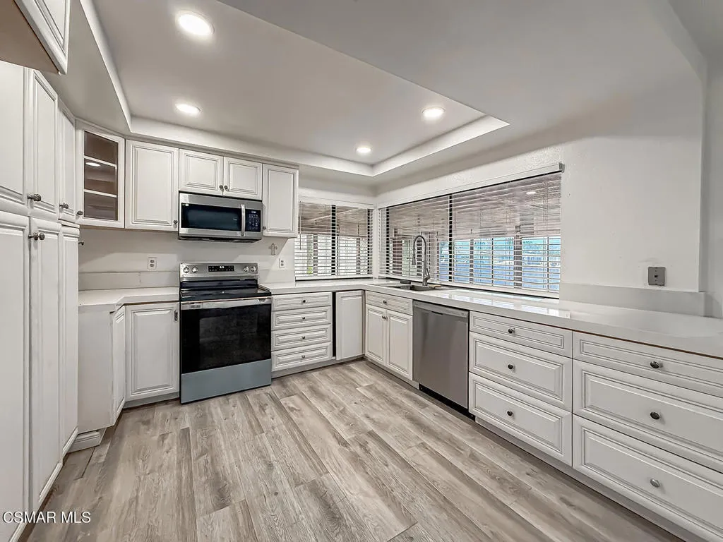 cFamily and KItchen5