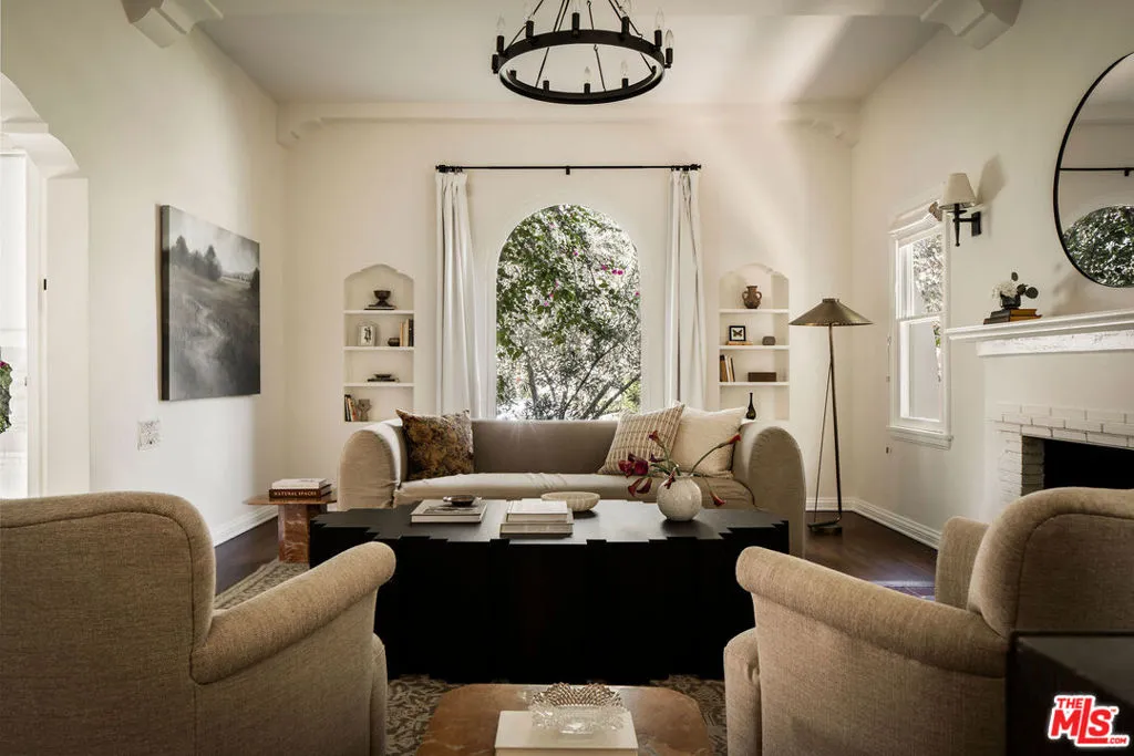 1654 Stearns Drive, Los Angeles, California 90035 — photo 5