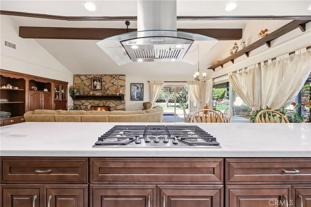 181 Miramar, Upland, California 91784 — photo 4
