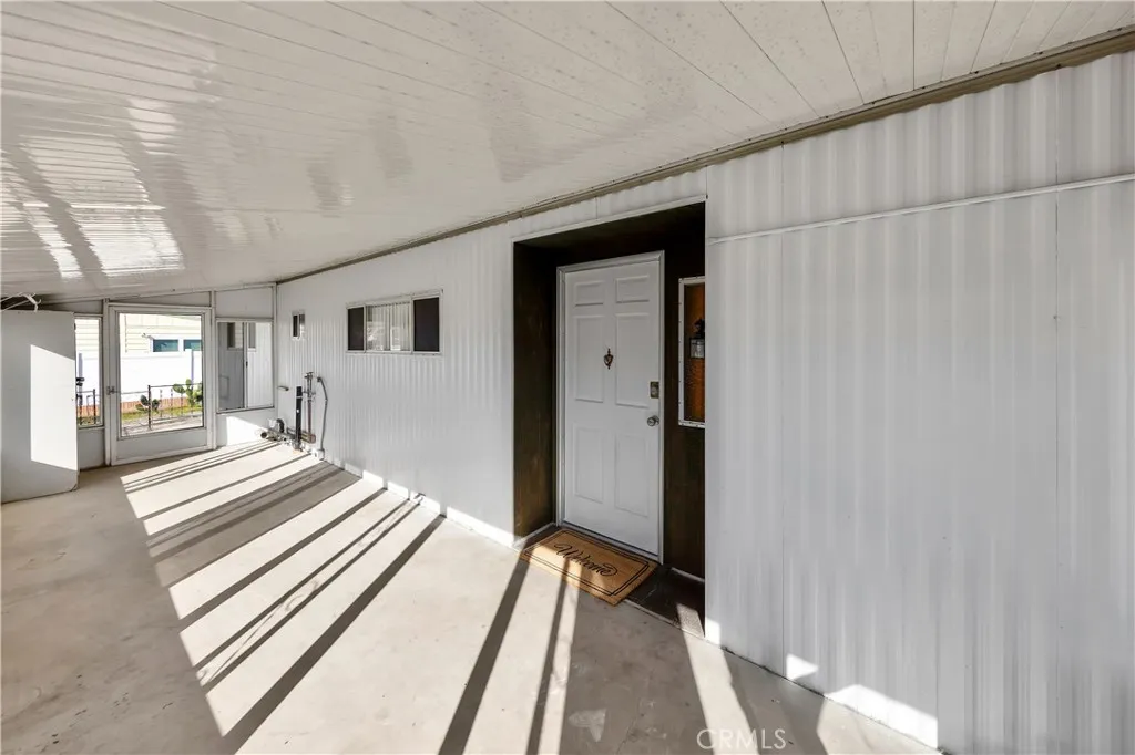 1550 San Vicente, Hemet, California 92543 — photo 4
