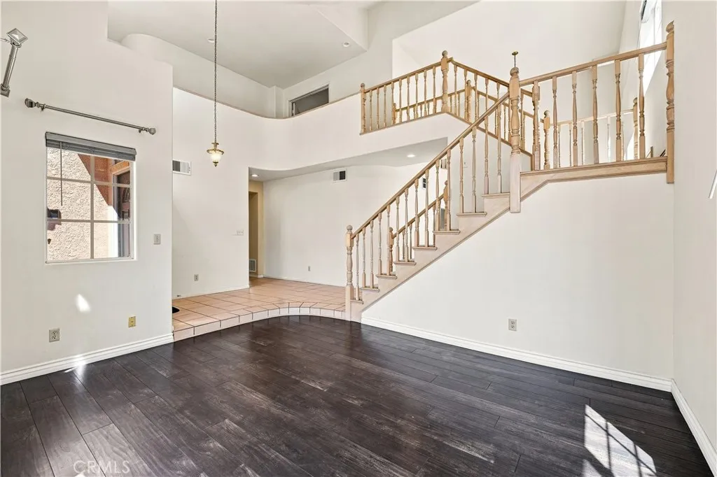7436 Bobbyboyar Avenue, West Hills, California 91307 — photo 5
