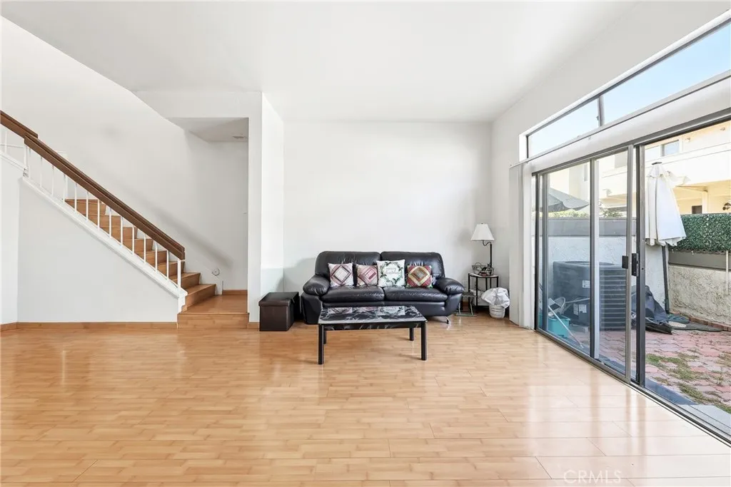 32 Brownfield Lane, Pomona, California 91766 — photo 4