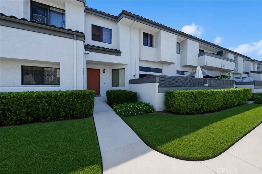 32 Brownfield Ln