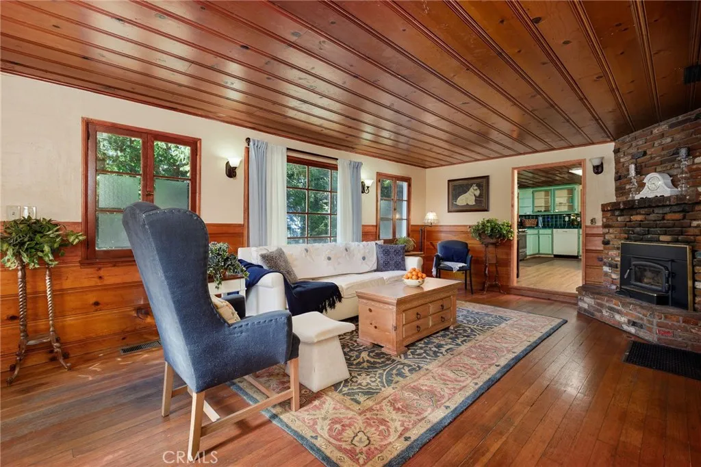 23969 Wildwood Lane, Crestline, California 92325 — photo 5