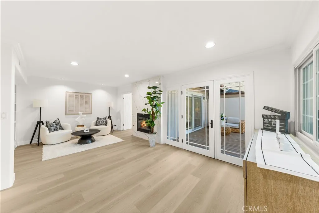 54 Willow Tree, Irvine, California 92612 — photo 4