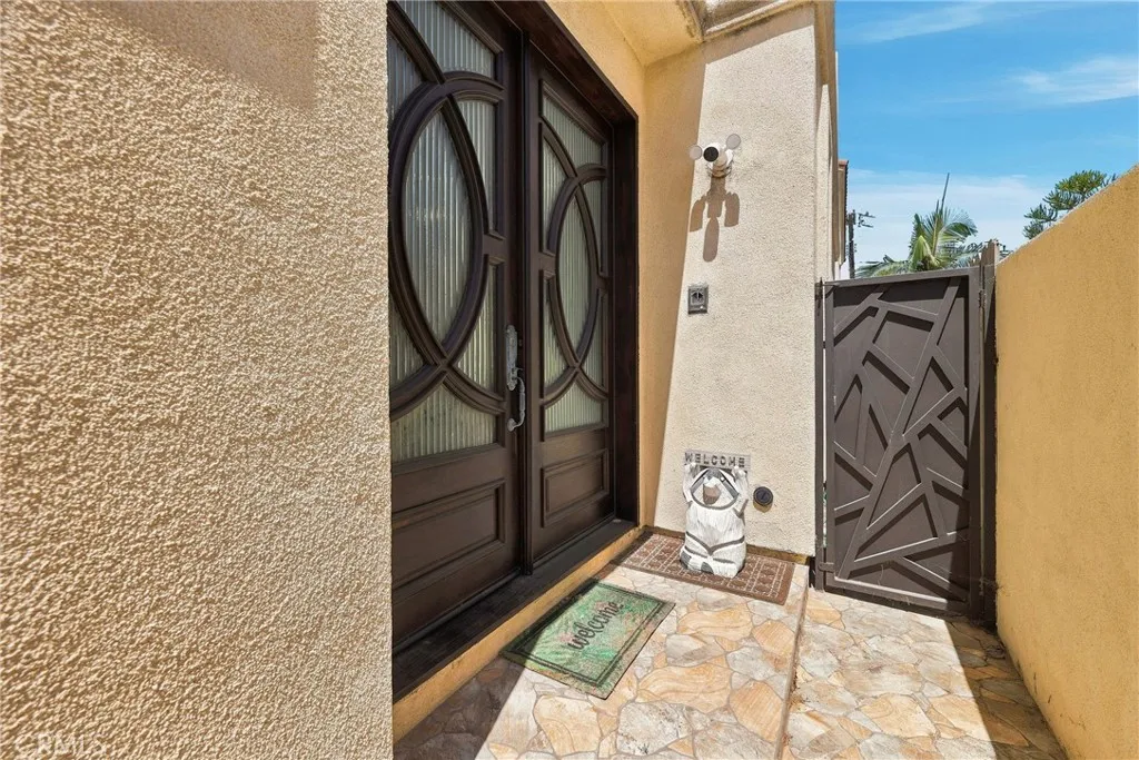 211 Chicago Ave, Huntington Beach, California 92648 — photo 5