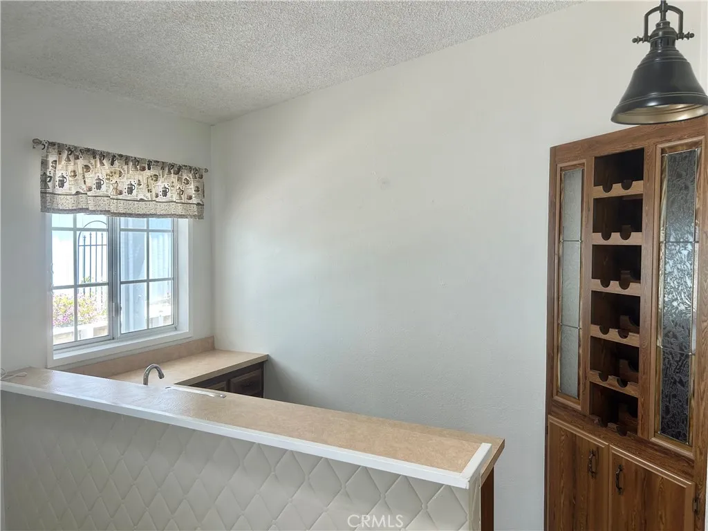 Wet Bar off Living Room