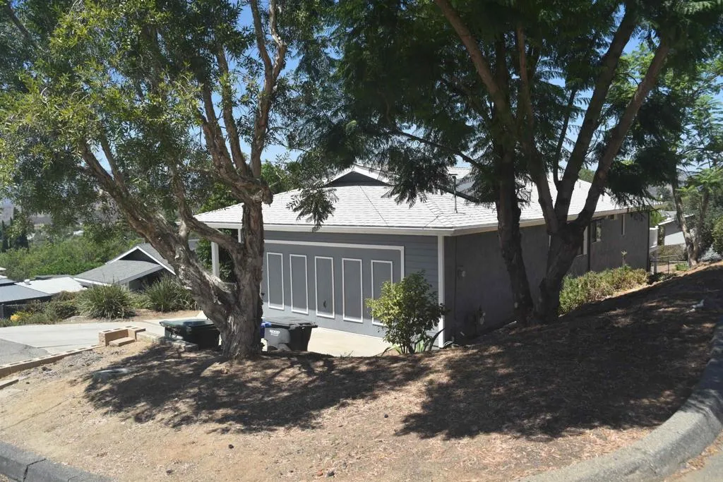 604 Porter St